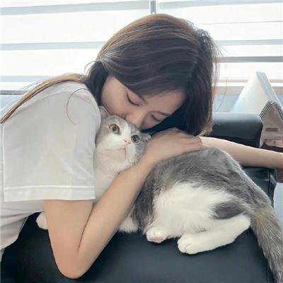 罗莎莉